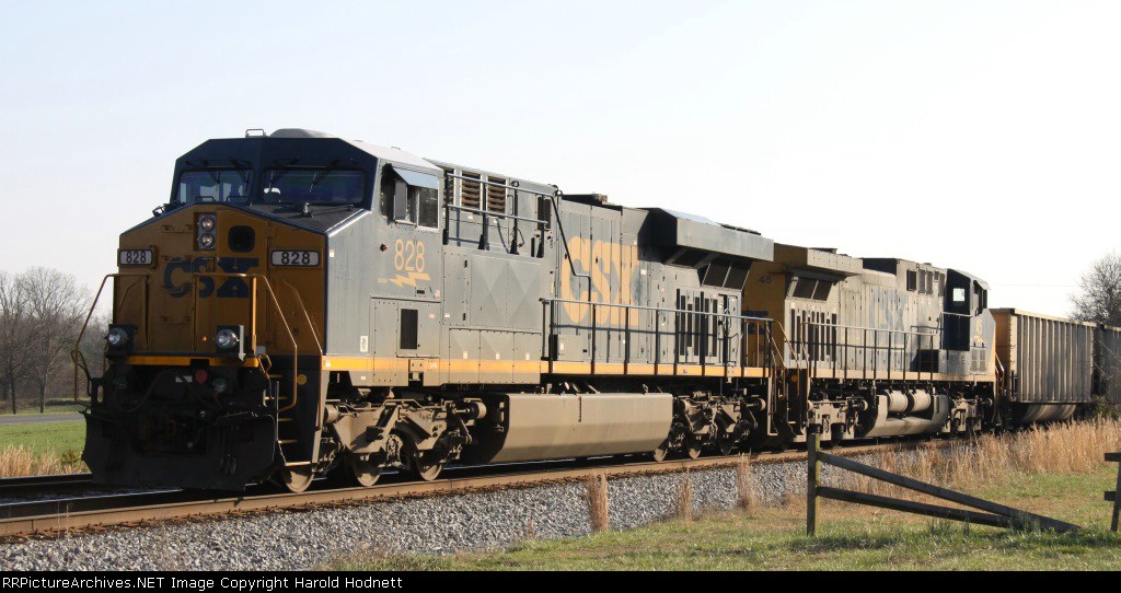 CSX 828 & 45 lead train V373 towards Marshall Steam plant